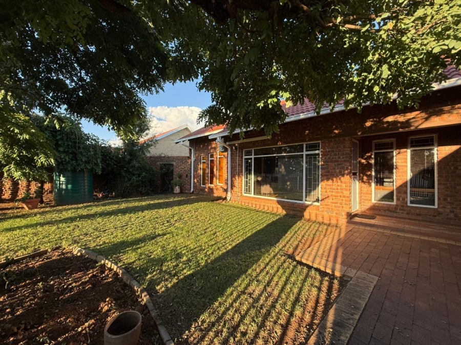 4 Bedroom Property for Sale in Naudeville Free State